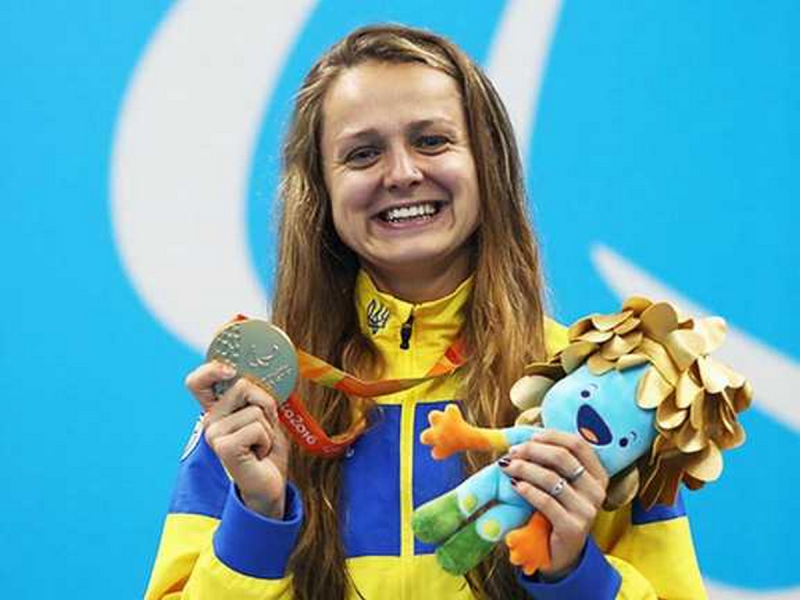 Чотириразова паралімпійська чемпіонка Стеценко впродовж однієї години здобула дві медалі на Париж-2024.