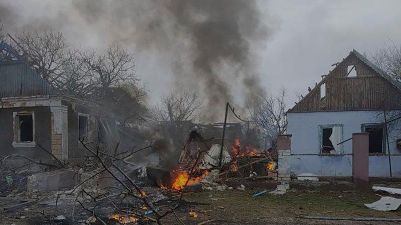 Російські військові атакували село Львове в Херсонській області, внаслідок чого загинула жінка, повідомляє місцева влада.