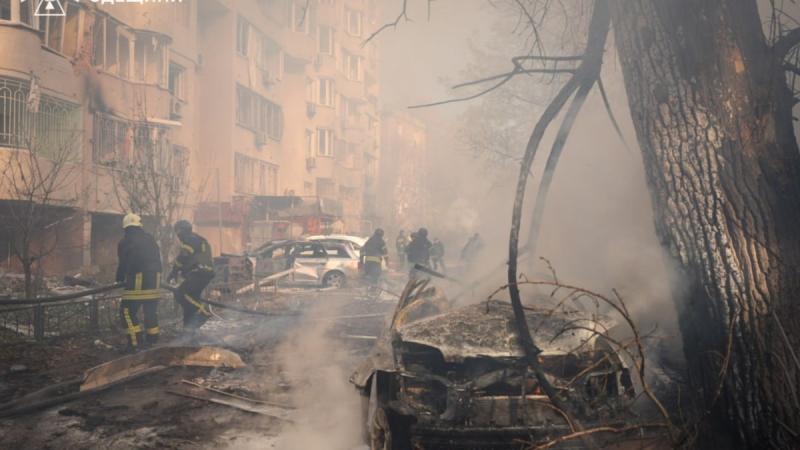 Кількість загиблих внаслідок ракетного удару Росії по Одесі зросла до 10 осіб, повідомляє Кіпер.